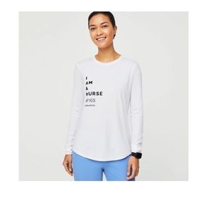 Figs “I am a nurse” under scrub!